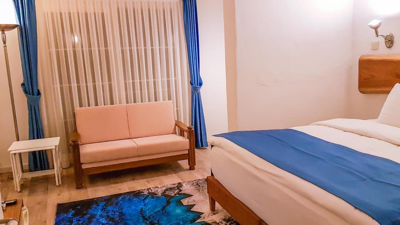 Rebetiko Hotel Alacati Exterior photo