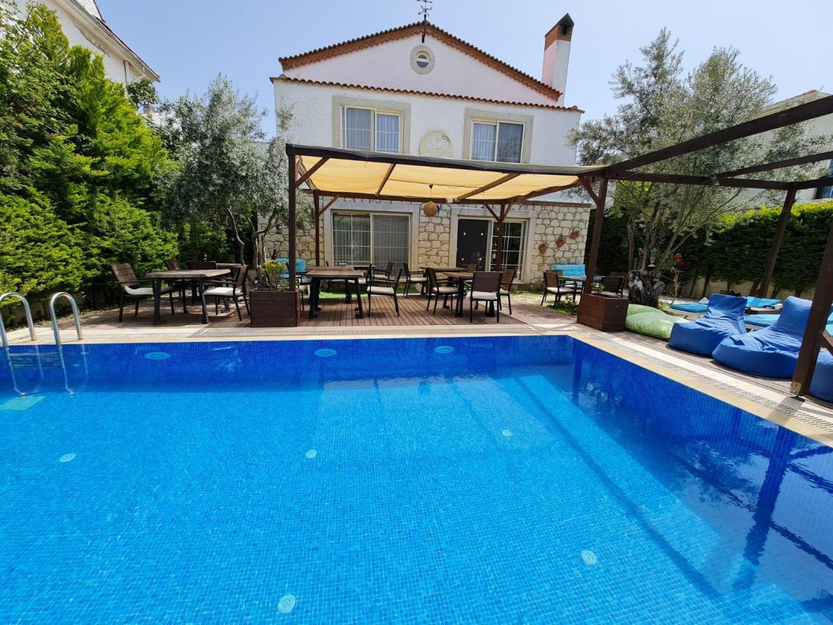 Rebetiko Hotel Alacati Exterior photo
