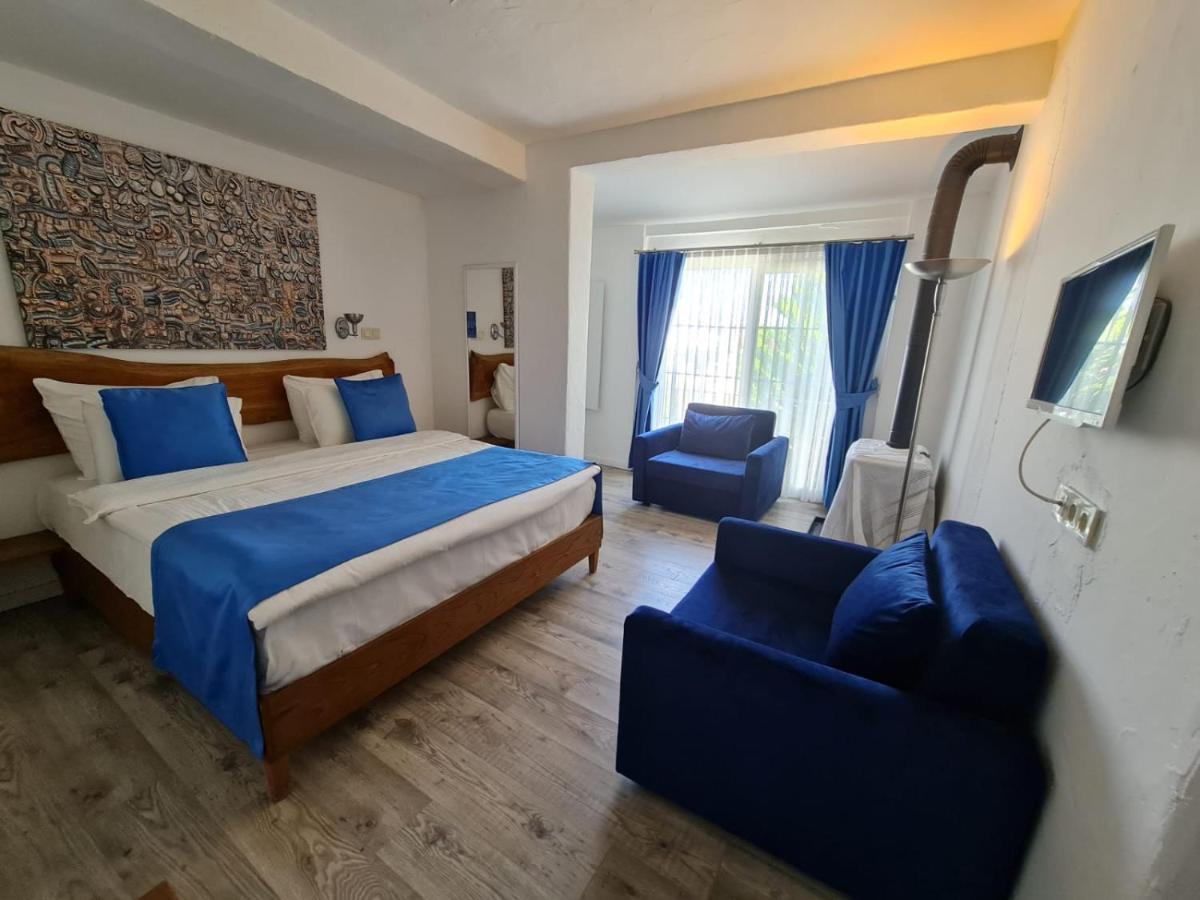 Rebetiko Hotel Alacati Exterior photo