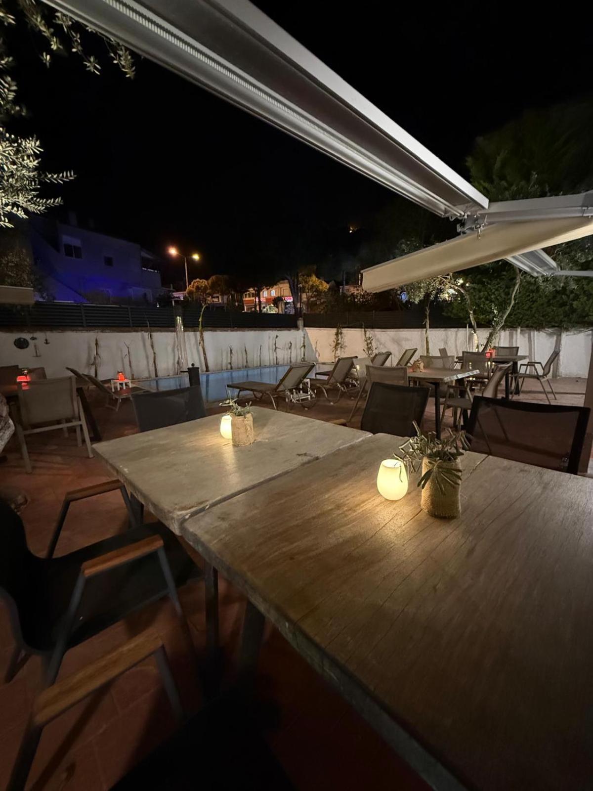 Rebetiko Hotel Alacati Exterior photo